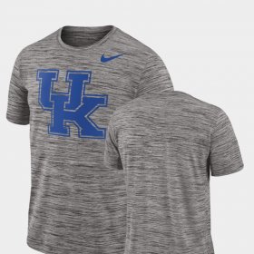 2018 Player Travel Legend Kentucky Performance Men's Charcoal T-Shirt 235268-731